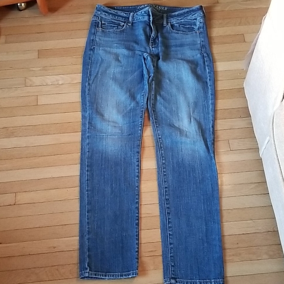 American Eagle Outfitters Denim - Pre-loved jeans.